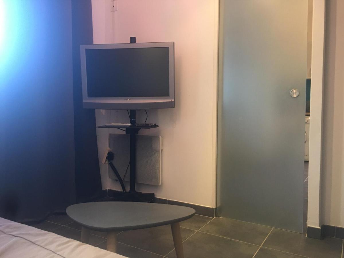 Apartament 2 Pieces Et Mezzanine Des 2 Nuits Vedène Zewnętrze zdjęcie